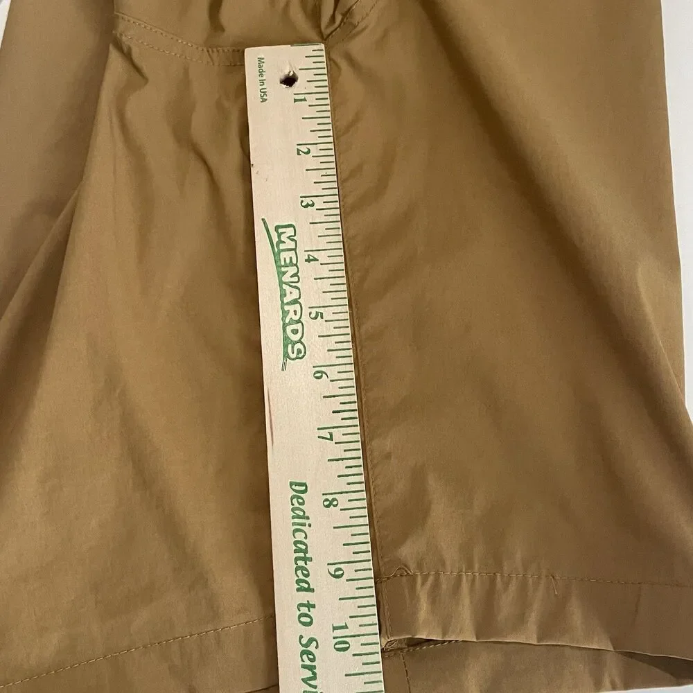 Eddie Bauer Flat Front Nylon Shorts Men's Size 40 Brown 10 Inch Inseam Logo